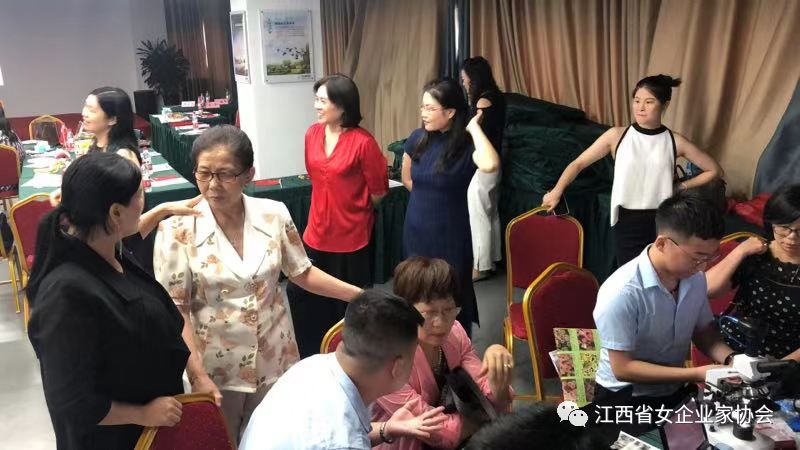 https://mmbiz.qpic.cn/mmbiz_png/0wU5kO9vrqe97uppexSV38GN9Mjd26722xDm99iblES62h6a3ibaGTnG0lFPwGSQtVPQOONT2ff05pNtnTusVzyA/640?wx_fmt=png&wxfrom=5&wx_lazy=1&wx_co=1